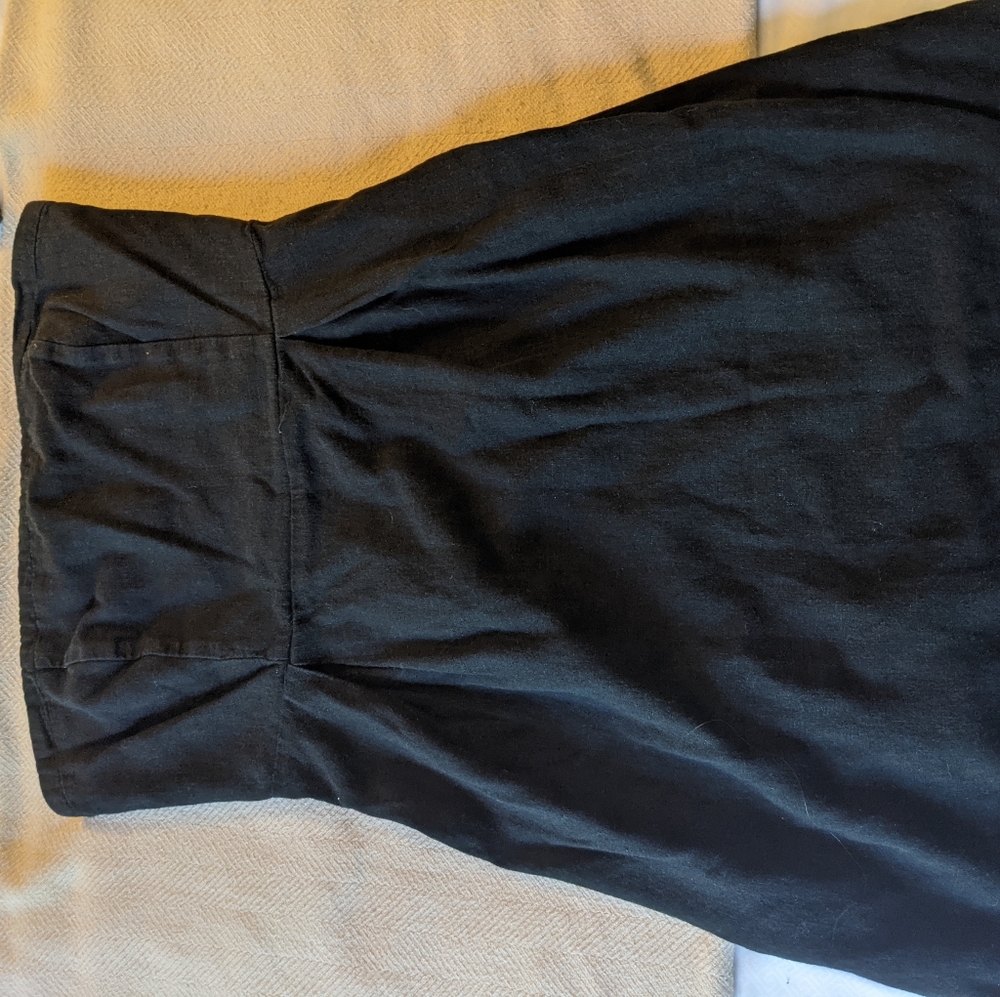 Black strapless dress